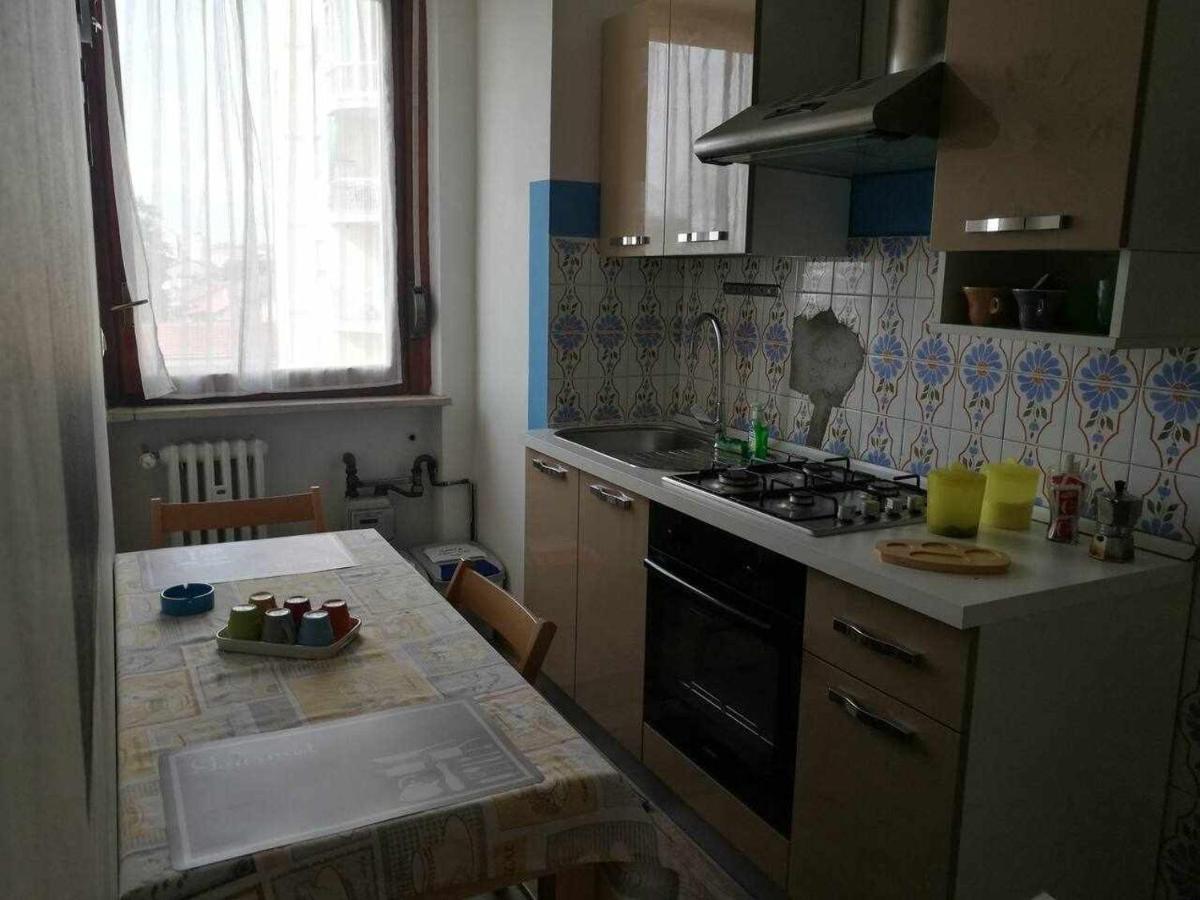 אסטי Appartamentino Corso Savona מראה חיצוני תמונה
